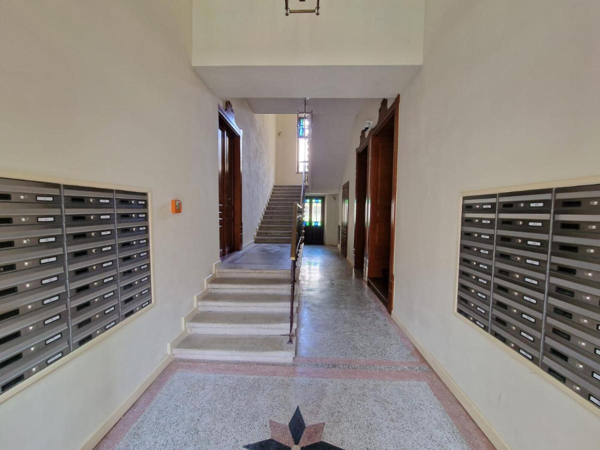 Apartamenty Sebastiana Cracovie Extérieur photo