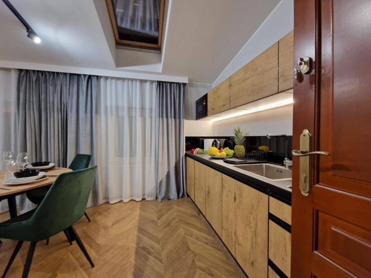 Apartamenty Sebastiana Cracovie Extérieur photo